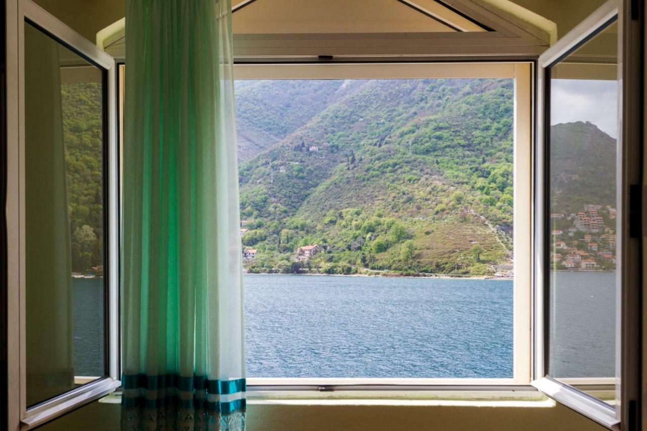 Apartmani Vesna Tivat Exterior photo