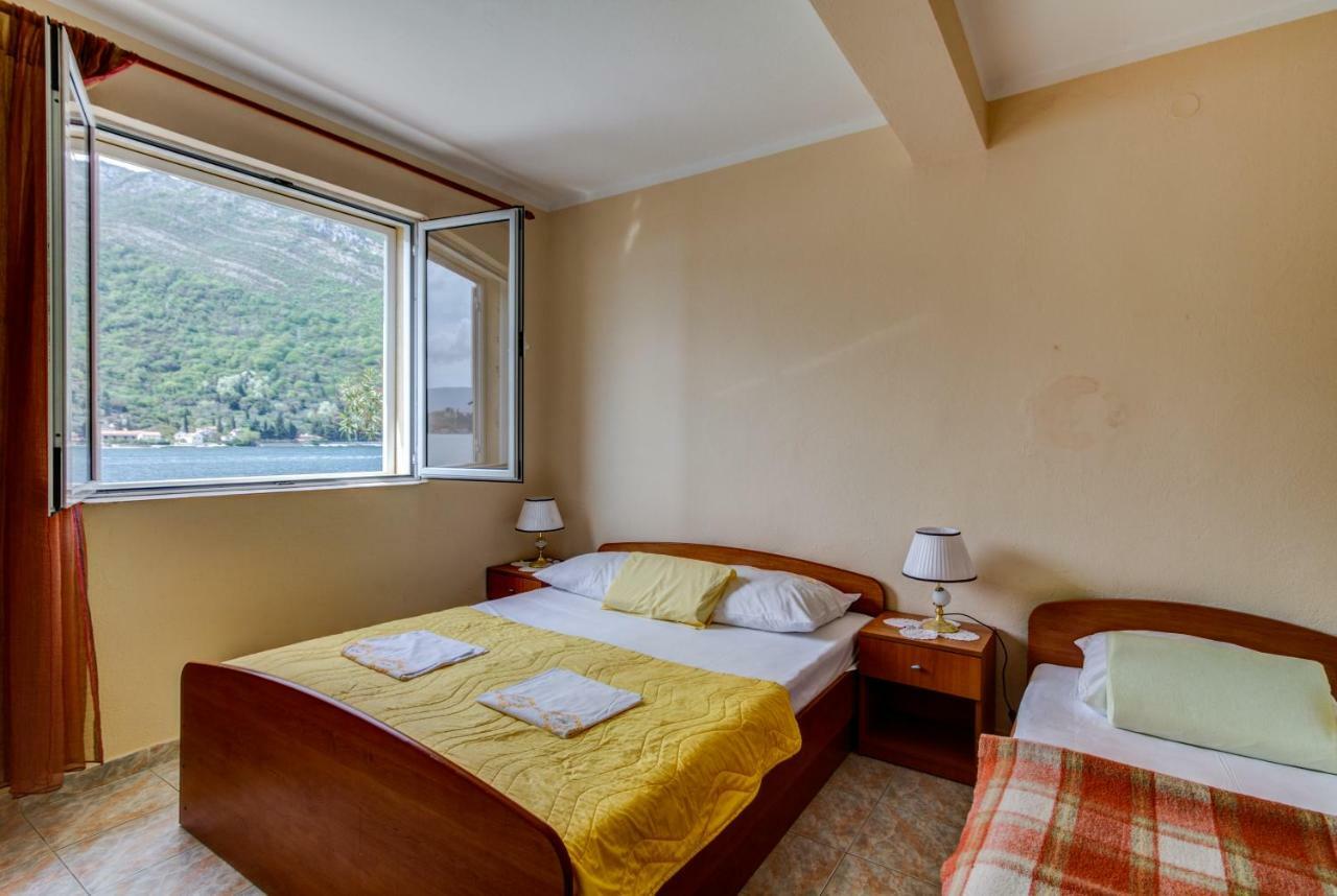 Apartmani Vesna Tivat Exterior photo