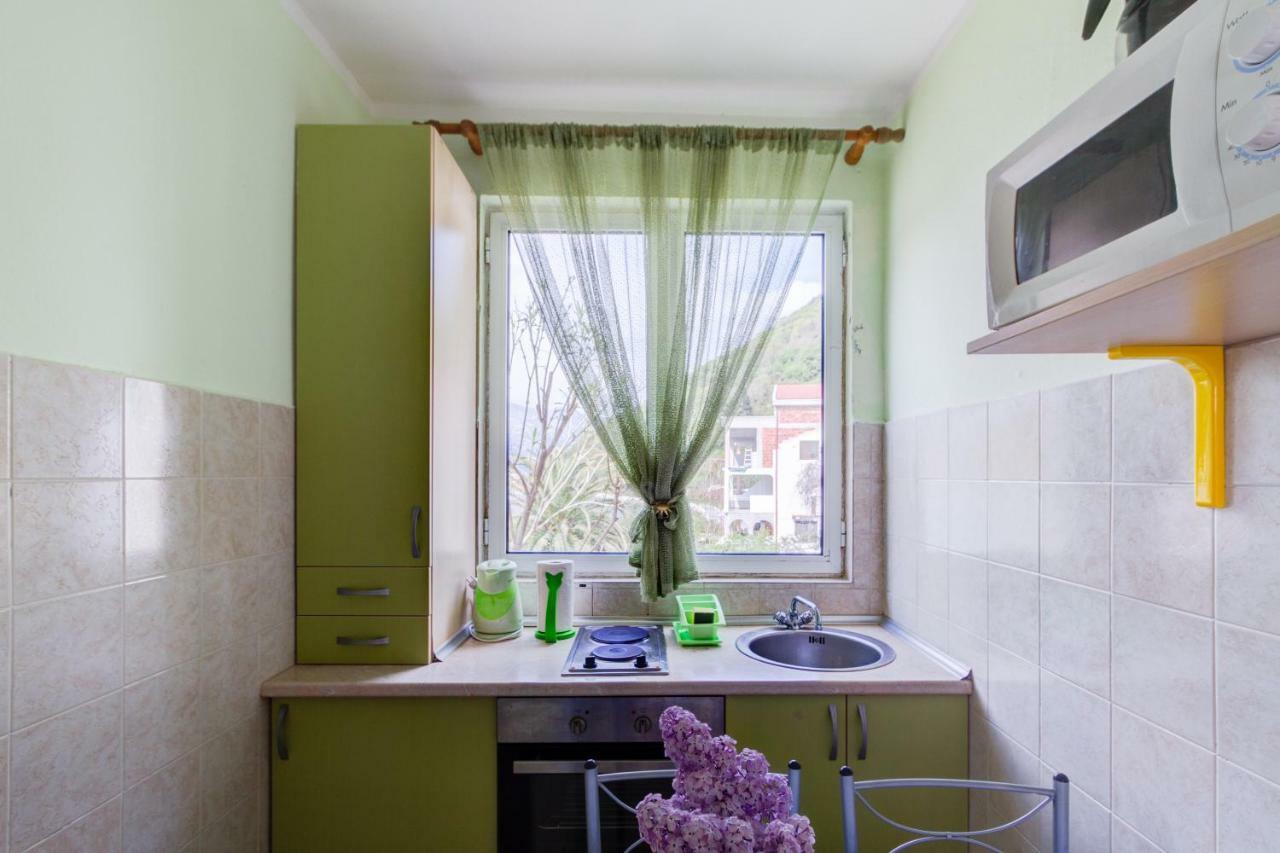 Apartmani Vesna Tivat Exterior photo