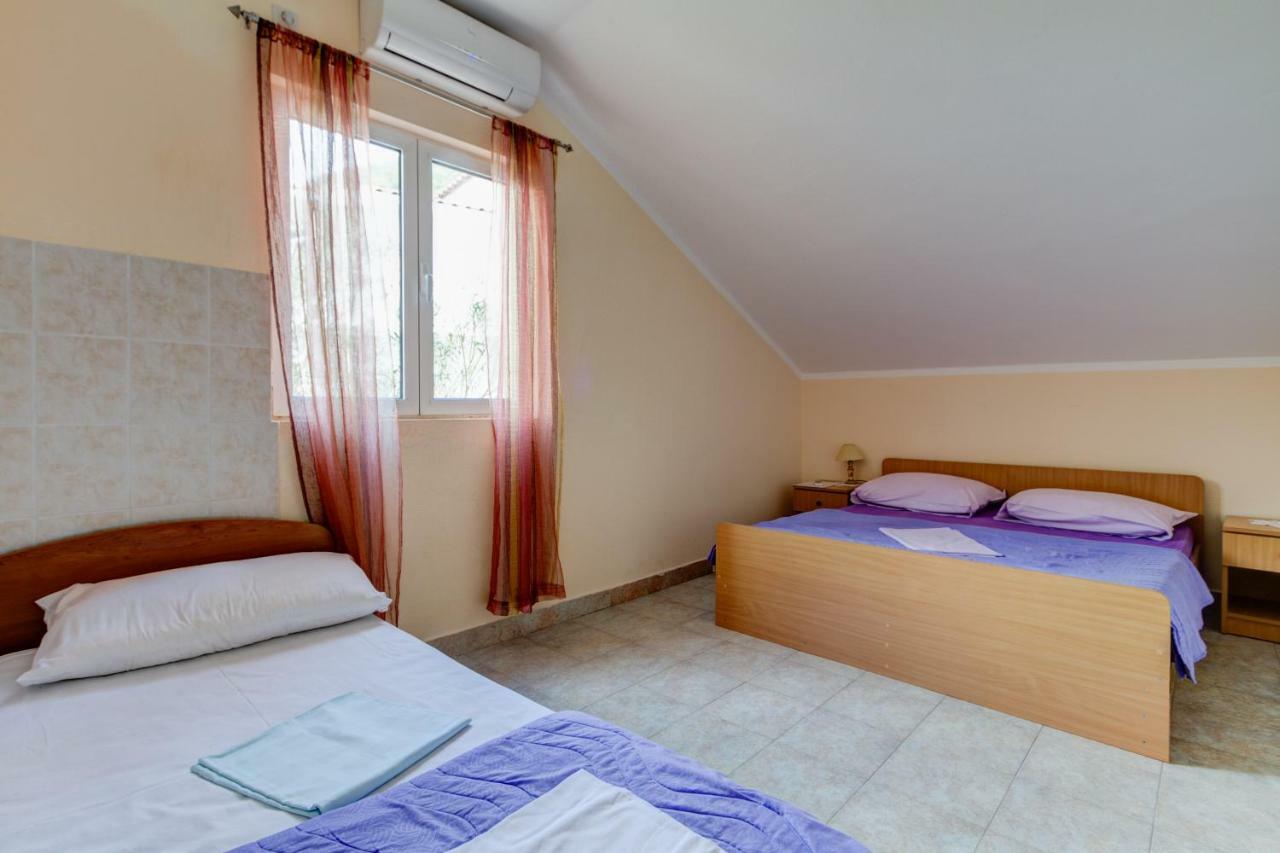 Apartmani Vesna Tivat Exterior photo